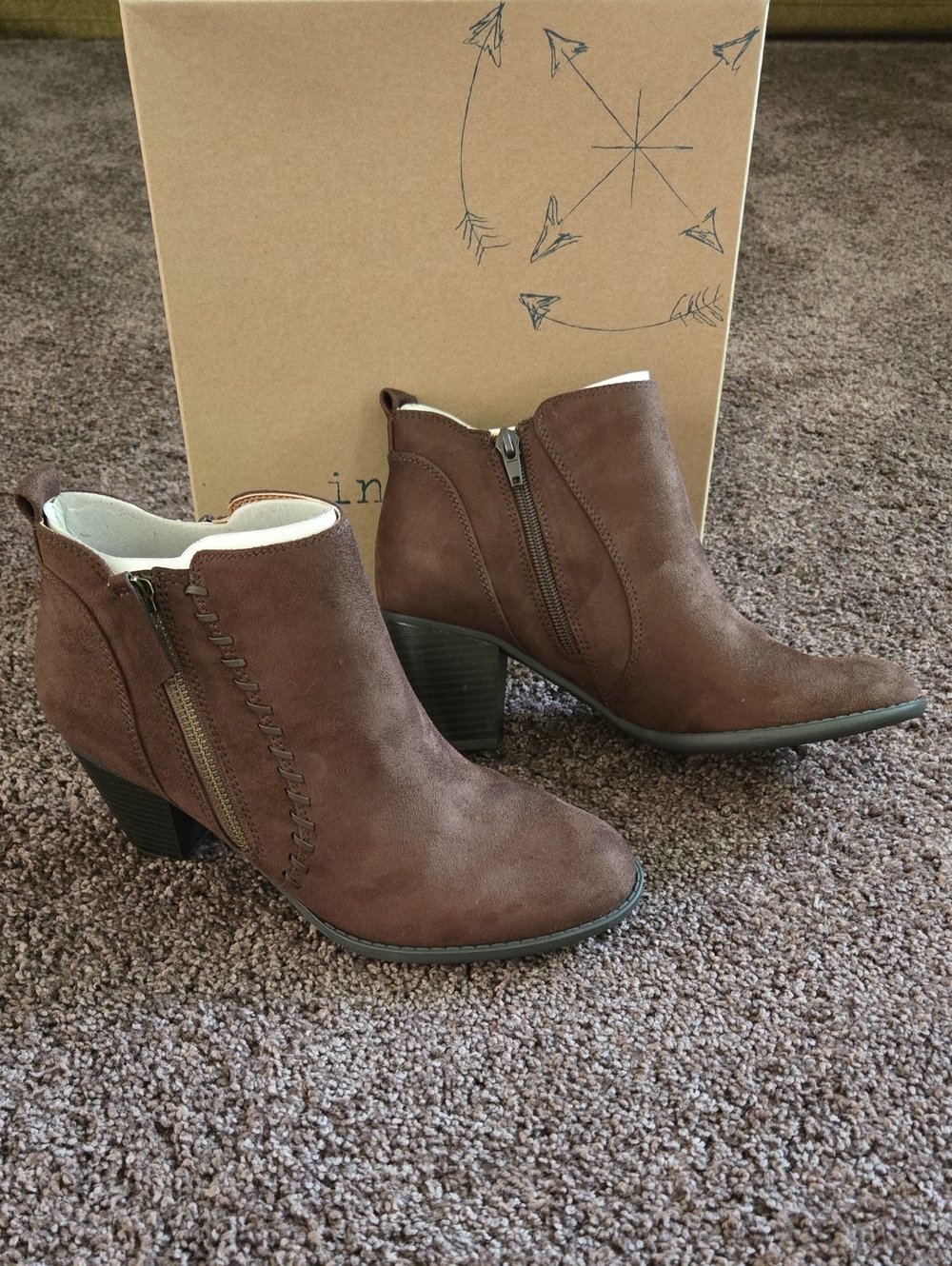 NEW Indigo Rd Brown Ankle Booties 8 M